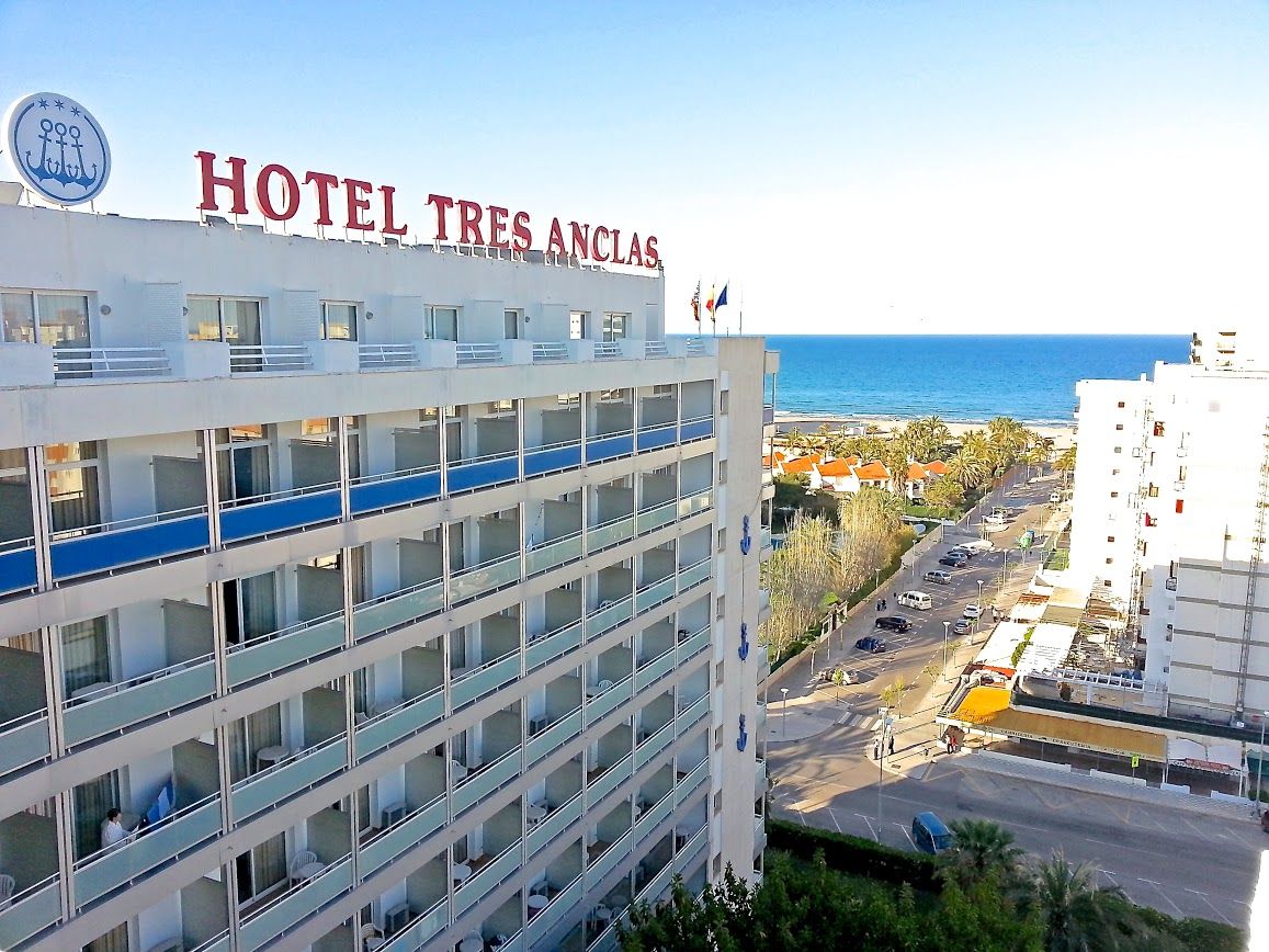 Hotel Tres Anclas Gandía Exterior foto